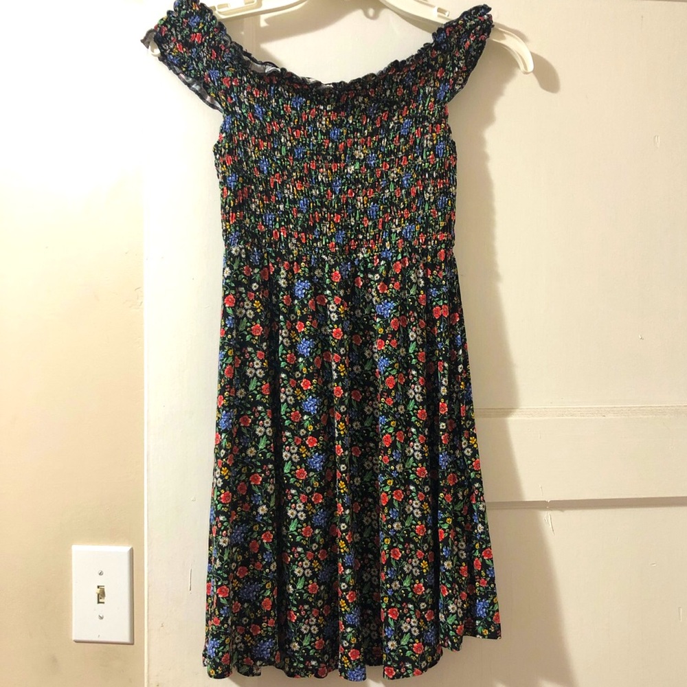 Forever 21 Floral Off the Shoulder Dress